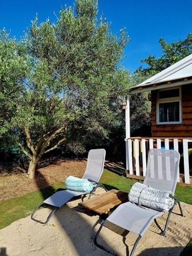 Un Chalet Dans Les Oliviers 3 Nuits Mini 尼姆 外观 照片